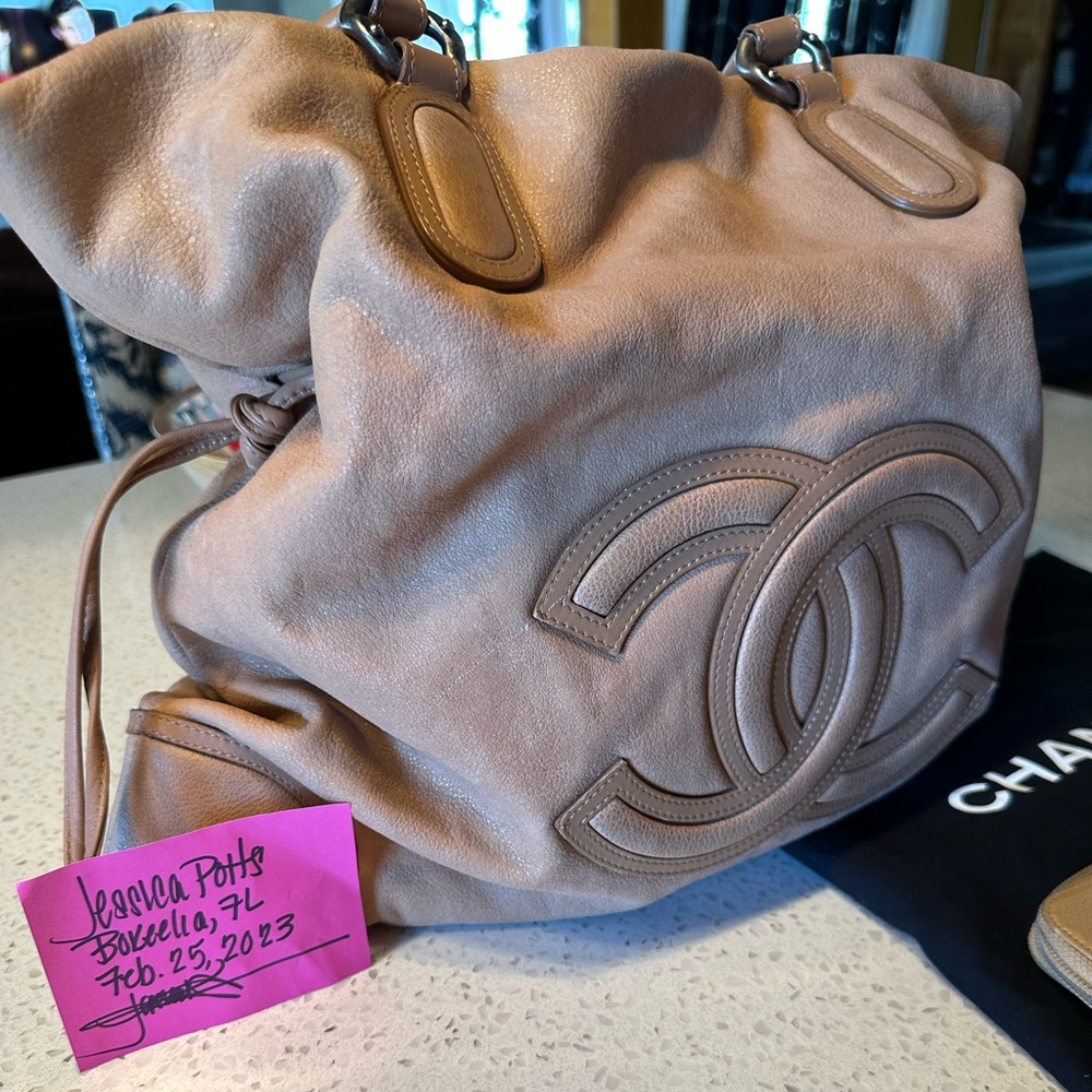 COPY - AUTHENTIC Chanel Jumbo Tote-Beige/Tan-Almost like new!